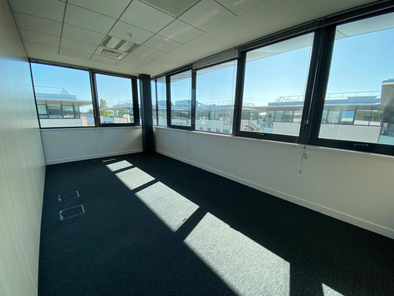 Bureau Le Haillan 421m² Location bureau Le Haillan Gironde OLBUR2119832 1